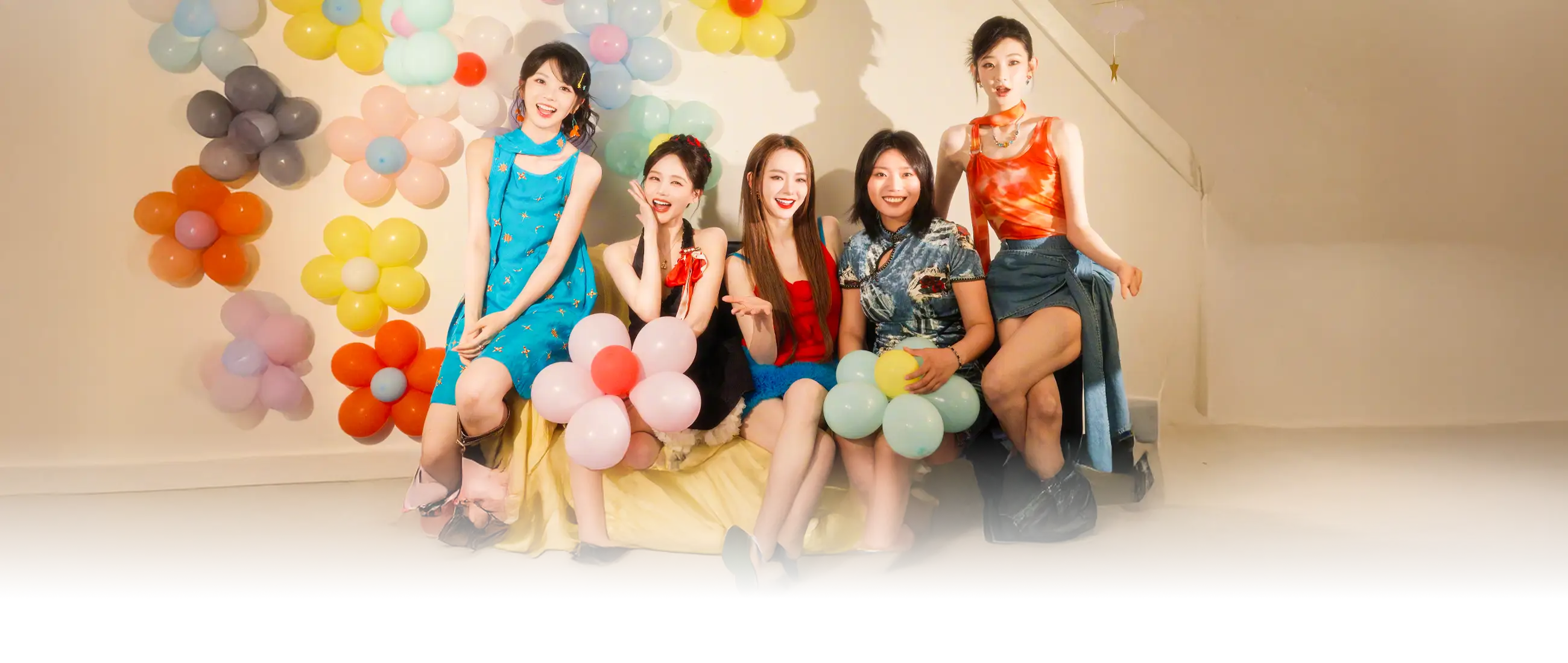 姐姐妹妹抓娃娃